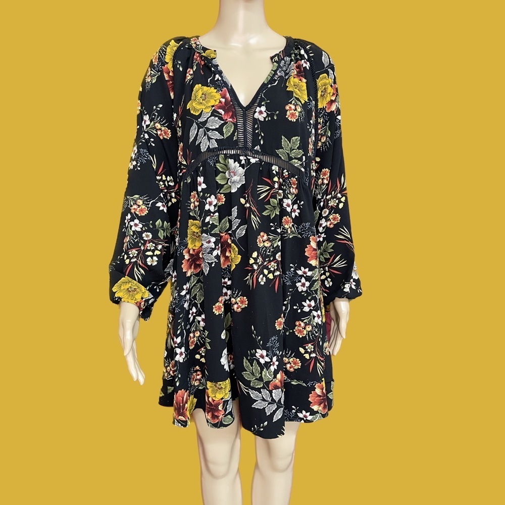 Umgee Floral Empire Mini Dress Size Medium